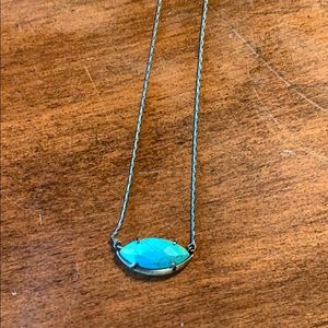 Kendra Scott necklace